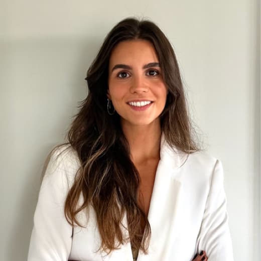 Dra. Laura Rivera Escudero médico especialista en Medicina Estética